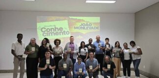 FUNDAÇÃO CASA DE CULTURA LANÇA FOLDER TURÍSTICO COM ATRATIVOS DE JOÃO MONLEVADE